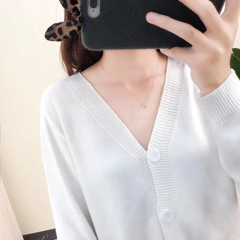 Cropped Dainty Colored Knitted Cardigan Sweater