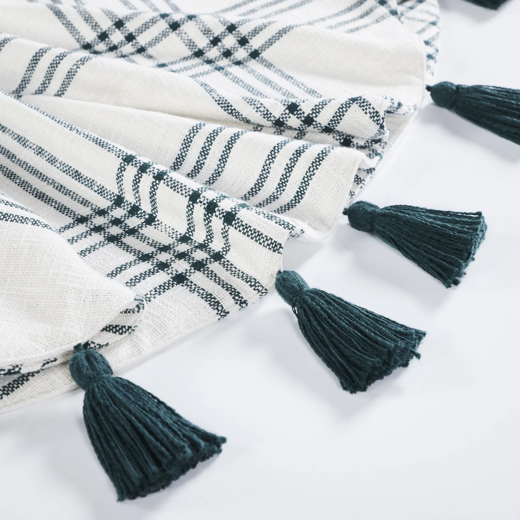 Pine Grove Plaid Tree Skirt 55"