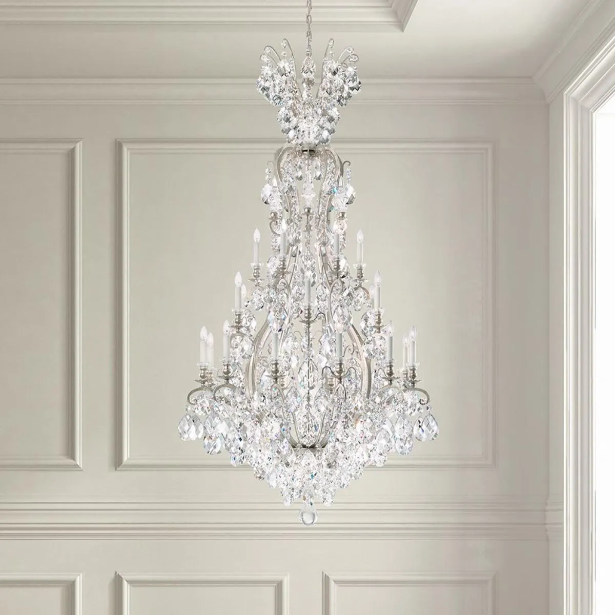 Renaissance 24 Light Etruscan Gold Chandelier with Crystals from Swarovski